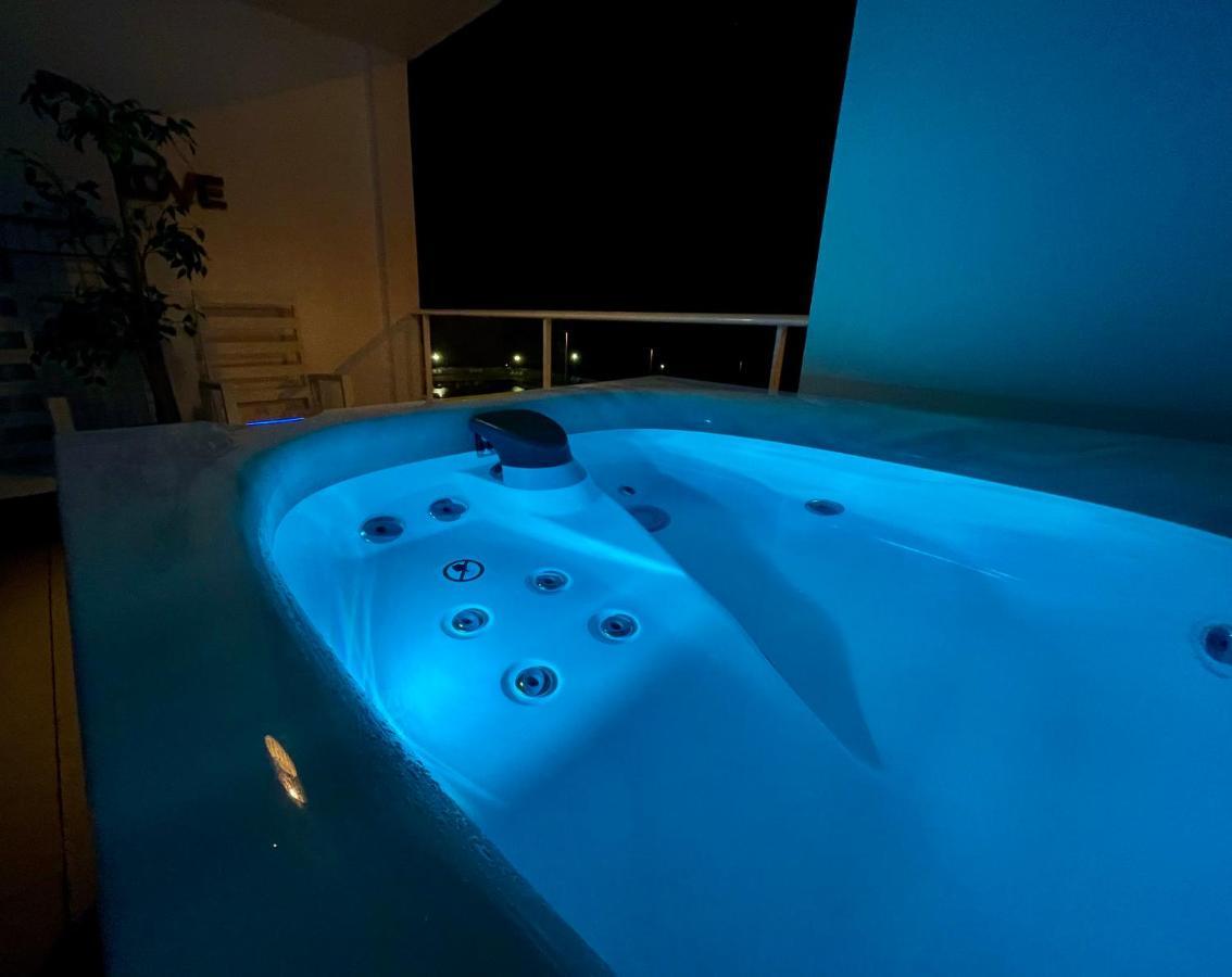 Marine Lovers - Jacuzzi Fuerteventura Gran Tarajal Buitenkant foto